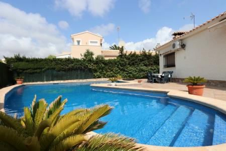 4 room house  for sale in el Baix Segura La Vega Baja del Segura, Spain for 0  - listing #1416247, 150 mt2, 5 habitaciones