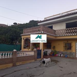 Se vende casa en Rambla de  Torrecuevas, 8 habitaciones