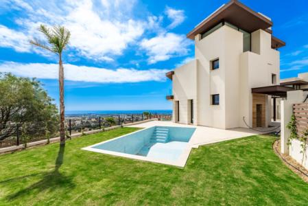 Brand New Villa Offering Eco-consciousness For Sale In La Alqueria, Benahavis, 602 mt2, 4 habitaciones