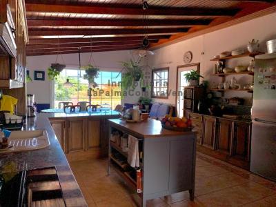 Casa-Chalet en Venta en Breña Alta Santa Cruz de Tenerife , 400 mt2, 7 habitaciones