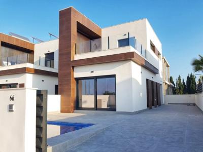 Casa-Chalet en Venta en Daya Nueva Alicante, 160 mt2, 3 habitaciones