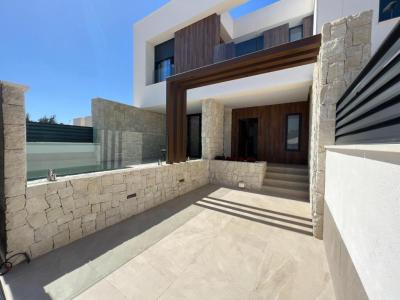 Casa-Chalet en Venta en Dolores Alicante, 210 mt2, 3 habitaciones