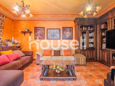 Casa en venta de 375m²  Calle Sierra de Aracena, 41702 Dos Hermanas (Sevilla), 375 mt2, 3 habitaciones