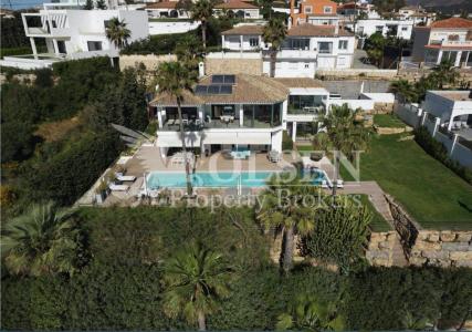 Casa-Chalet en Venta en Estepona Málaga , 368 mt2, 4 habitaciones