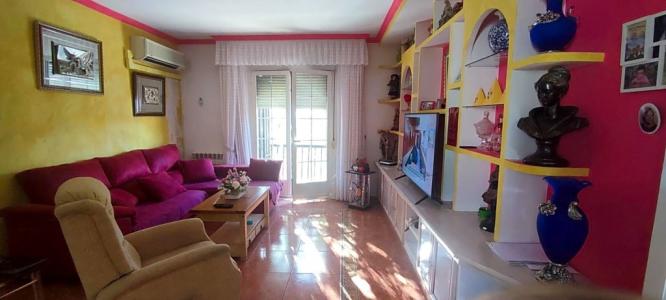 Casa-Chalet en Venta en Fuentidueña De Tajo Madrid , 230 mt2, 6 habitaciones