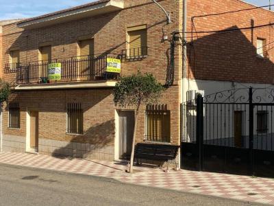 Casa / Chalet en venta en Gálvez de 184 m2, 184 mt2, 5 habitaciones