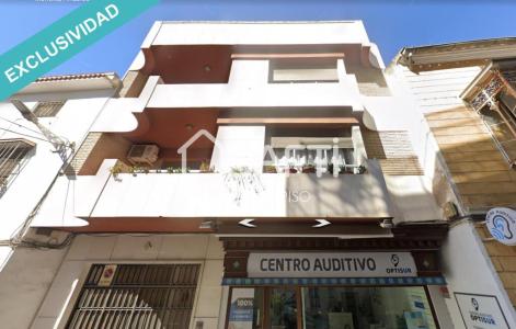 Oportunidad Única en el CENTRO de Montilla: Casa Amplia con Garaje en Zona Privilegiada, 469 mt2, 8 habitaciones