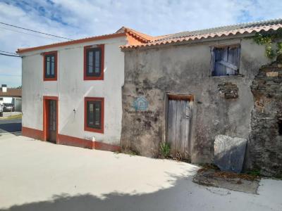Casa-Chalet en Venta en Naron La Coruña, 90 mt2, 2 habitaciones
