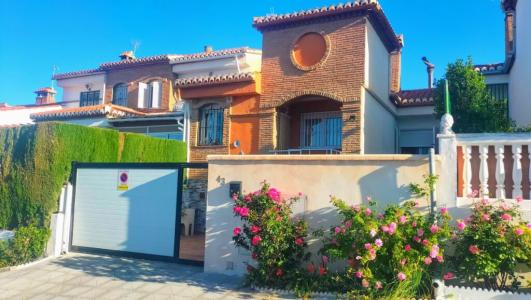 Casa-Chalet en Venta en Padul Granada Ref: 386, 120 mt2, 4 habitaciones