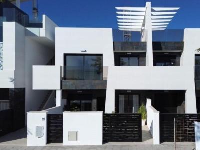 Casa-Chalet en Venta en Pilar De La Horadada Alicante, 39 mt2, 3 habitaciones
