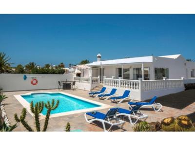 Casa-Chalet en Venta en Playa Blanca (Lanzarote) Las Palmas Ref: PB 8090, 5 habitaciones