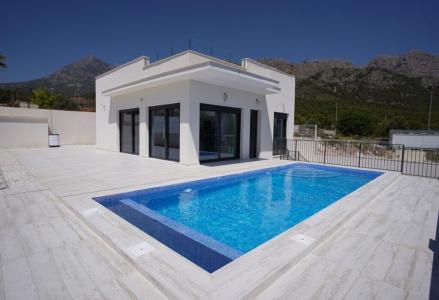 Casa-Chalet en Venta en Polop Alicante, 100 mt2, 3 habitaciones