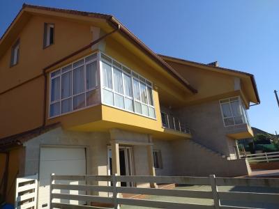 Casa-Chalet en Venta en Priegue (San Mamede) Pontevedra , 508 mt2, 3 habitaciones