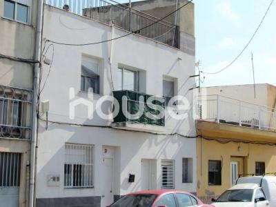 Casa en venta de 162m² Calle Moncayo 2, 43205 Reus (Tarragona), 162 mt2, 6 habitaciones