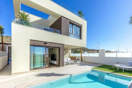 Casa-Chalet en Venta en Rojales Alicante, 270 mt2, 3 habitaciones