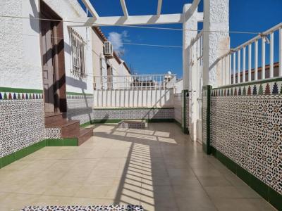 Casa-Chalet en Venta en Roquetas De Mar Almería, 127 mt2, 3 habitaciones