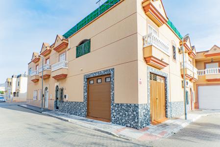 Casa-Chalet en Venta en San Isidro De Nijar Almería , 317 mt2, 5 habitaciones
