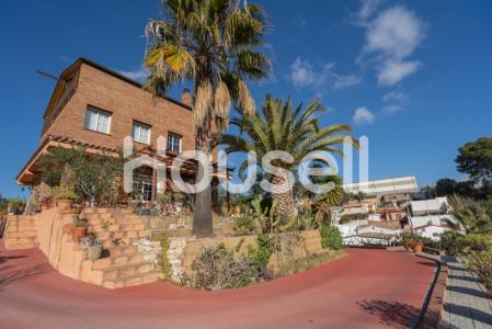 Chalet en venta de 231 m² Calle Montserrat, 08620 Sant Vicenç dels Horts (Barcelona), 231 mt2, 4 habitaciones