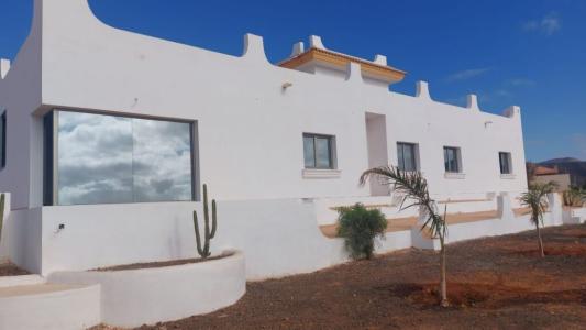 Casa-Chalet en Venta en Tarajalejo Las Palmas, 409 mt2, 5 habitaciones