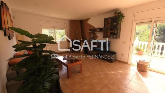 SAFTI España New Inmogroup S.L. les presenta oportunidad exclusiva, Chalet a la venta en Ágora Parc, Tordera, 285 mt2, 3 habitaciones