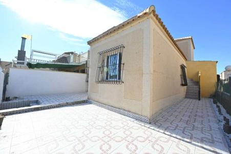 Casa-Chalet en Venta en Torrevieja Alicante, 45 mt2, 2 habitaciones
