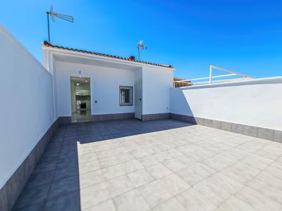 Casa-Chalet en Venta en Torrevieja Alicante, 45 mt2, 2 habitaciones