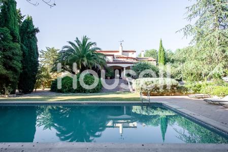 Chalet en venta de 400  m² Lugar Arbequilla, 23400 Úbeda (Jaén), 400 mt2, 4 habitaciones