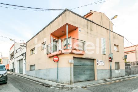 Casa en venta de 283 m² Calle del Riu Ebre, 08800 Vilanova i la Geltrú (Barcelona), 283 mt2, 3 habitaciones