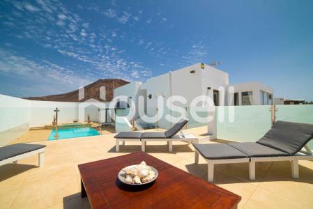 Chalet en venta de 276 m²  Calle Irlanda (Playa Blanca), 35580 Yaiza (Las Palmas), 276 mt2, 6 habitaciones