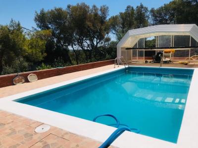 Casa con piscina y vistas en Castelldefels, Barcelona, 375 mt2, 5 habitaciones