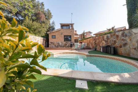 Casa en venta en Valldoreix, Sant Cugat del Vallès, 149 mt2, 4 habitaciones