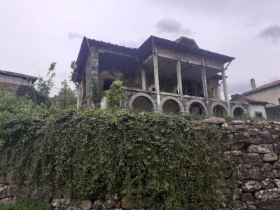 Se vende casa de piedra en Regules-Soba, 470 mt2