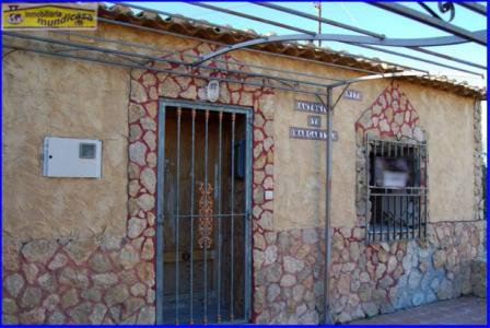 Se vende casa de campo con parcela vallada en La Matanza de Fortuna, 111 mt2, 2 habitaciones