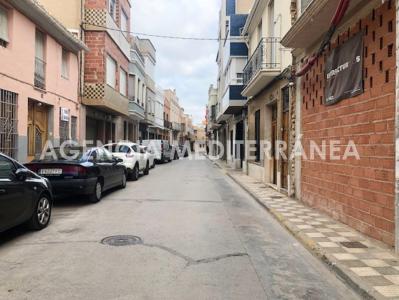 Casa de pueblo en Alcàsser para reformar, 158 mt2, 2 habitaciones