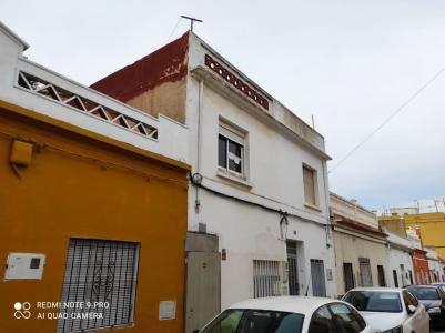 Casa PARA REFORMAR de 2 alturas en calle Centelles nº60 de Oliva, 134 mt2, 3 habitaciones