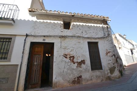 Casa para rehabilitar en el Puig de Santa María, 100 mt2, 3 habitaciones