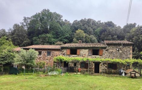Casa de pueblo en Venta en Santa Pau Girona, 500 mt2, 7 habitaciones