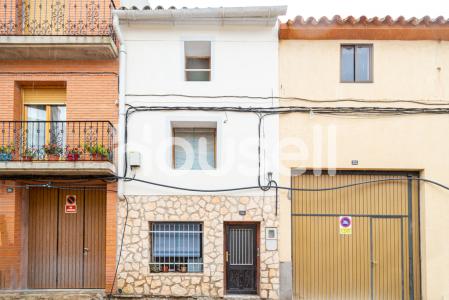 Gran casa rústica de 304 m² de superficie y 304 m² de parcela situada en Calle Medio, 50780 Sástago (Zaragoza), 304 mt2, 5 habitaciones
