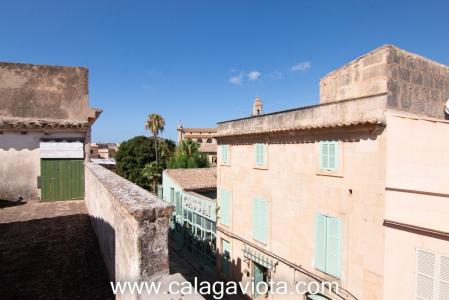 Céntrica casa de pueblo en Ses Salines para reformar, 140 mt2, 3 habitaciones