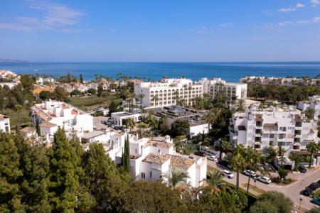 Stunning Duplex Penthouse With Panoramic Views For Sale In Alcazaba Gardens, Puerto Banus, Marbella, 114 mt2, 2 habitaciones