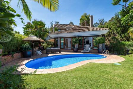 4 Bedrooms - Villa - Malaga - For Sale, 370 mt2, 4 habitaciones