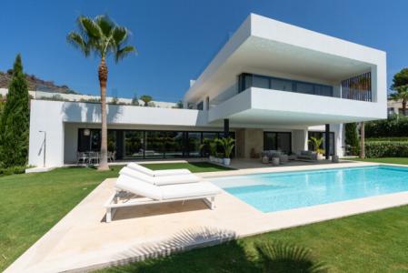 Chic Contemporary Villa In Exclusive Vasari Los Olivos - Haza Del Conde, Nueva Andalucia, Marbella, 514 mt2, 5 habitaciones