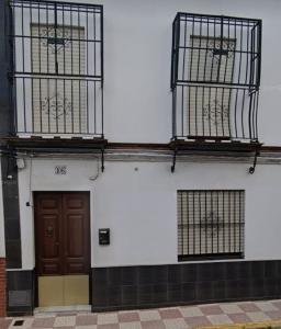 Casa de Pueblo en Venta en el centro de Espartinas. Sevilla., 312 mt2, 3 habitaciones