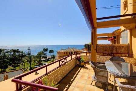 Penthouse With Panoramic Sea Views For Sale In Riviera Andaluza, Estepona, 95 mt2, 2 habitaciones