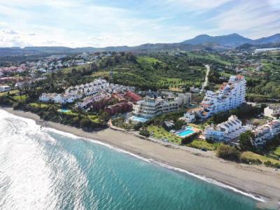 Off Plan Luxury Apartment With 2 Bedrooms And Sea Views For Sale In Guadalobon Beach, Estepona, 302 mt2, 2 habitaciones
