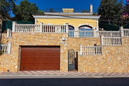 3 room house  for sale in Lloret de Mar, Spain for 0  - listing #681682, 271 mt2