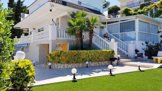 3 room house  for sale in Lloret de Mar, Spain for 0  - listing #752605, 224 mt2