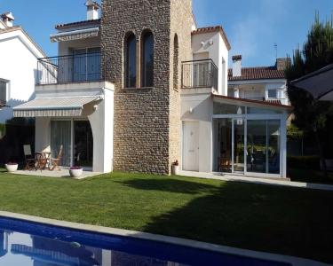 4 room house  for sale in s'Agaró, Spain for 0  - listing #1054630, 5 habitaciones