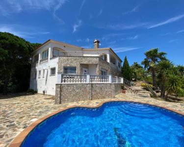 6 room house  for sale in Lloret de Mar, Spain for 0  - listing #1054666, 7 habitaciones