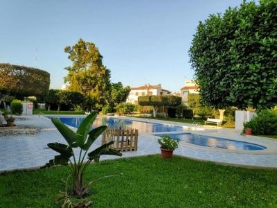 Casa renovada 4 dormitorios, piscina, jardín, tenis, Guardamar El Moncayo, 119 mt2, 4 habitaciones